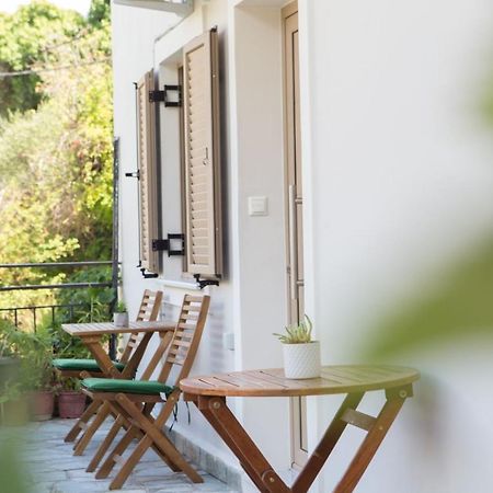 Le Quartier Comfy Studios Parga Exterior foto