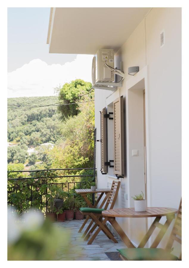 Le Quartier Comfy Studios Parga Exterior foto